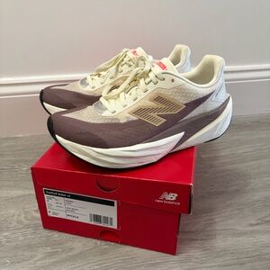 New Balance FuelCell Rebel v5 - Women’s Size 7